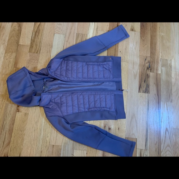 Coat - Picture 7 of 8